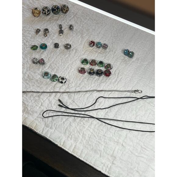 31 slide charms unknown maker - some have makers mark + bracelet + Pandora cord - Picture 3 of 11